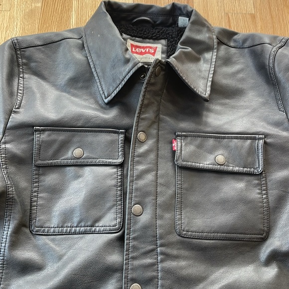 Levi’s leather like jacket - Picture 1 of 14